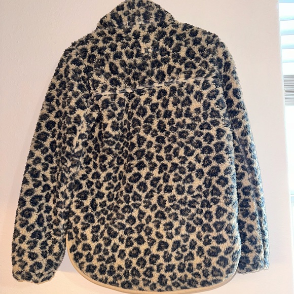 Abercrombie & Fitch Leopard Pullover Quarter Zip Oversized Sherpa - Picture 2 of 3